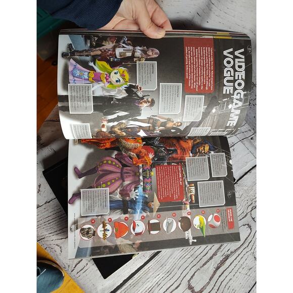 Guinness World Records 2009 And 2015 Gamer's Edition by Guinness World Records - Picture 9 of 10